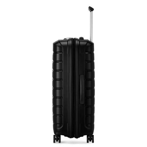 Roncato B-FLYING Medium Expandable Spinner Luggage