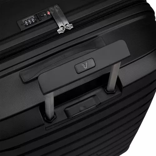 Roncato B-FLYING Medium Expandable Spinner Luggage