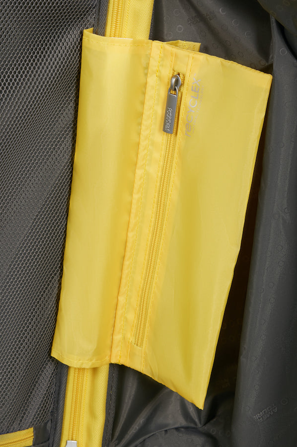 AMERICAN TOURISTER STARVIBE SPINNER EXP TSA-67CM