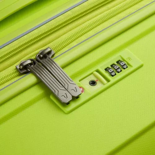 Roncato B-FLYING Medium Expandable Spinner Luggage