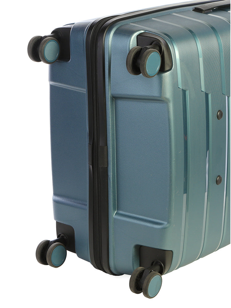 Cellini Microlite 4 Wheel Medium Trolley Case