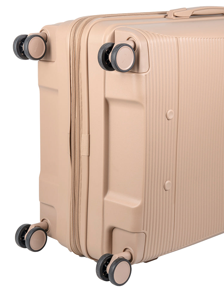 Cellini Qwest Large 4 Wheel Trolley Case