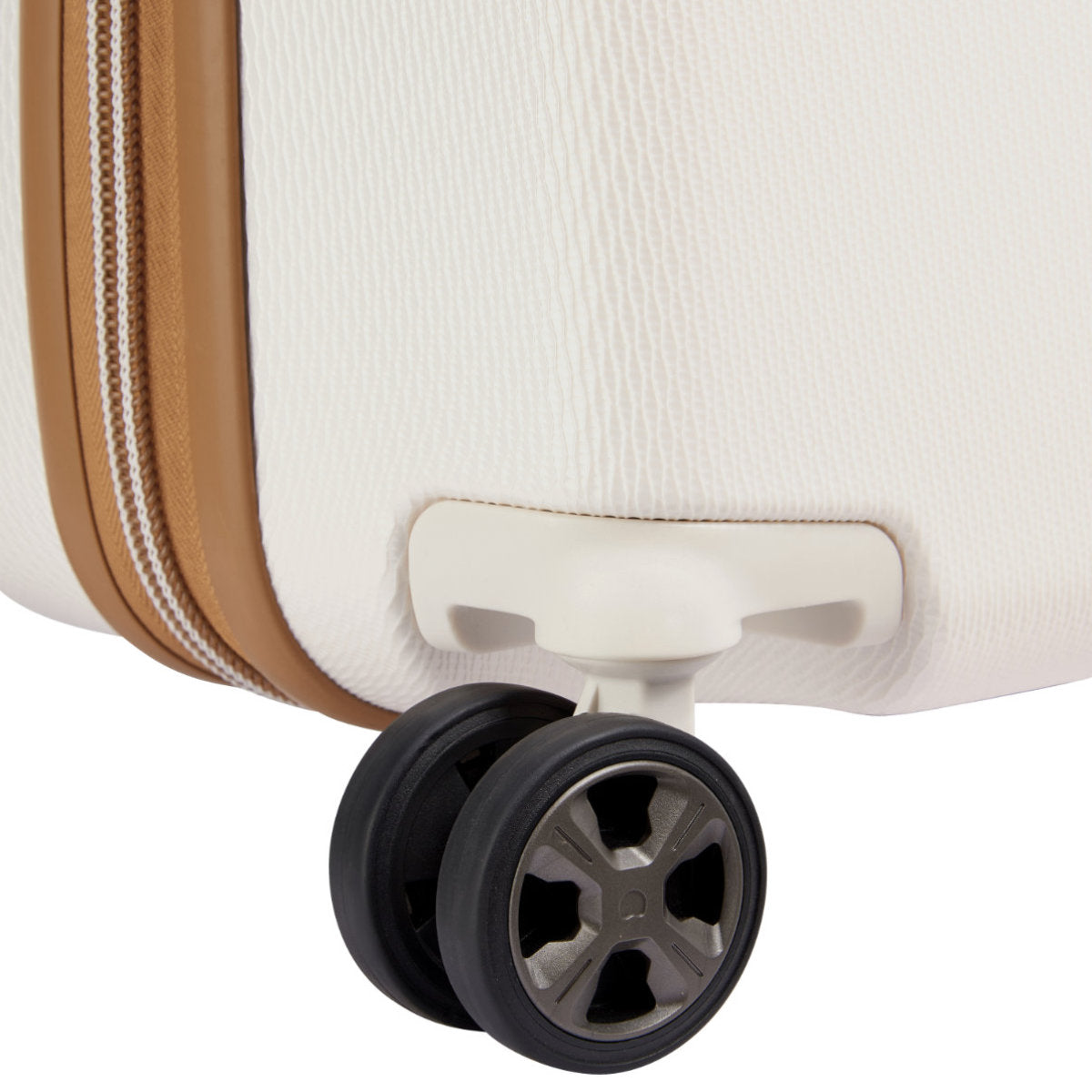 DELSEY CHATELET AIR 2.0 82CM 4DW TROLLEY CASE
