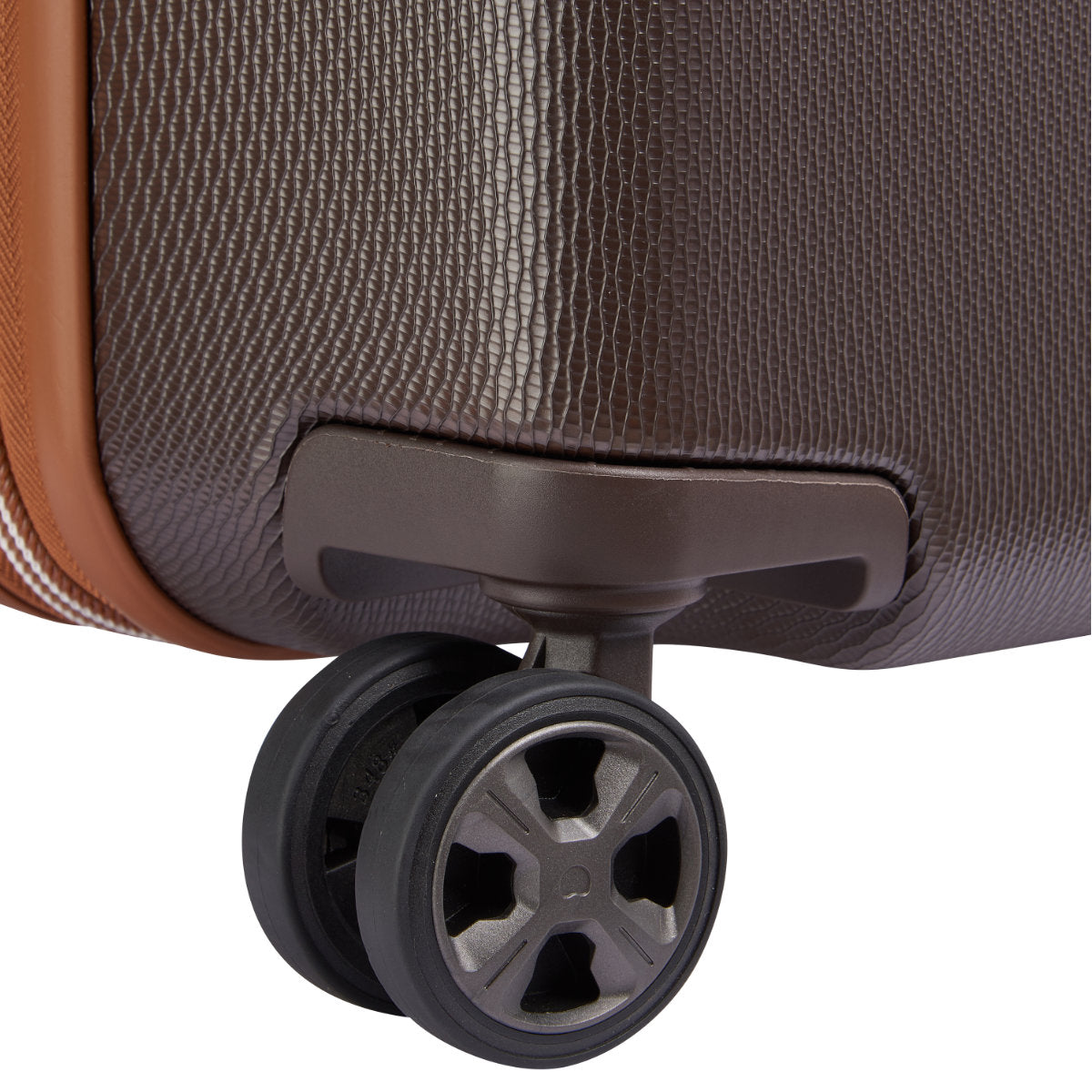 DELSEY CHATELET AIR 2.0 82CM 4DW TROLLEY CASE