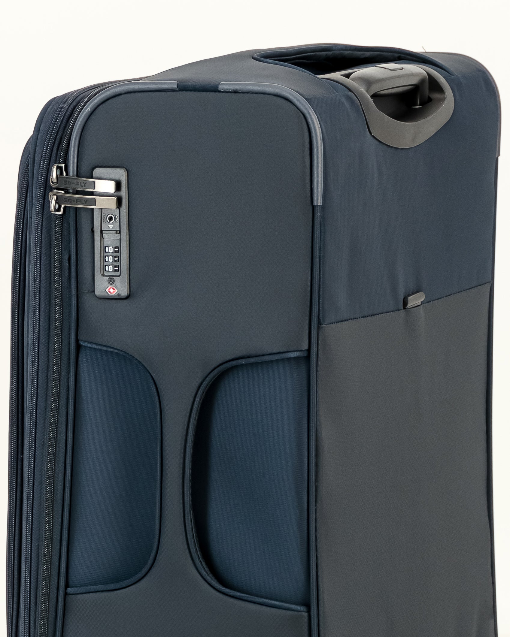 So-Fly X-Lite Large 4 Wheel Spinner Suitcase