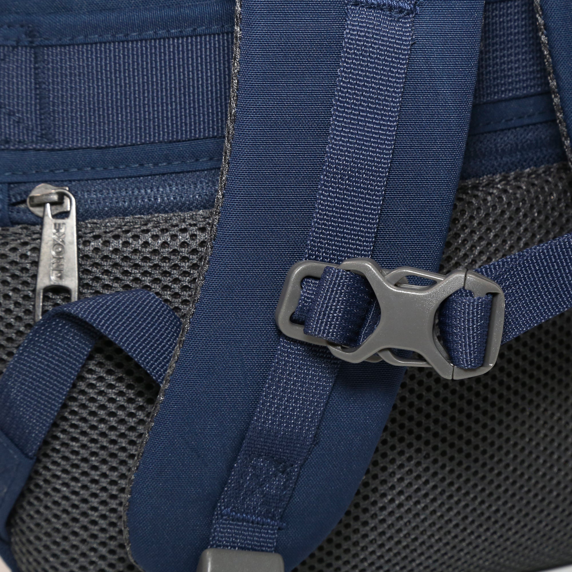 Byond Sweden 22L Outdoor Water-Resistant Laptop Backpack