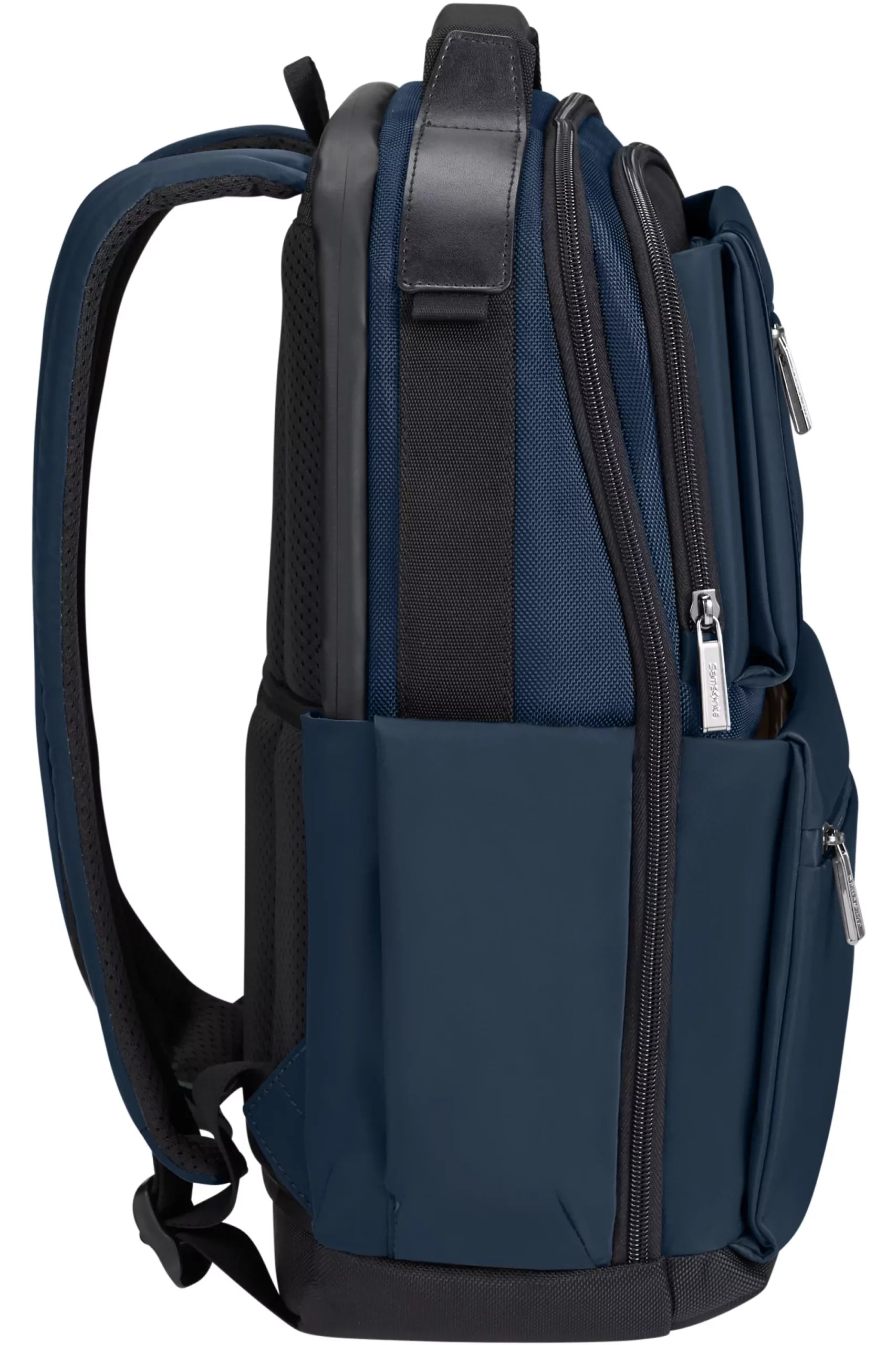 137207-1971-137207_1971_OPENROAD_2.0_LAPTOP_BACKPACK_14.1_SIDE-7a4c55bb-fa3d-4dcd-9675-ac8a00d6a2a0