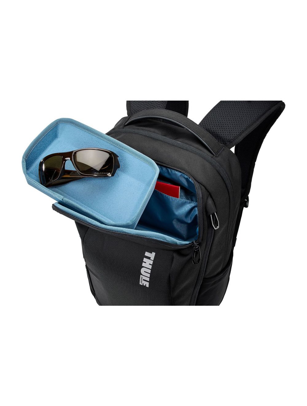 thule accent 23l blk 4