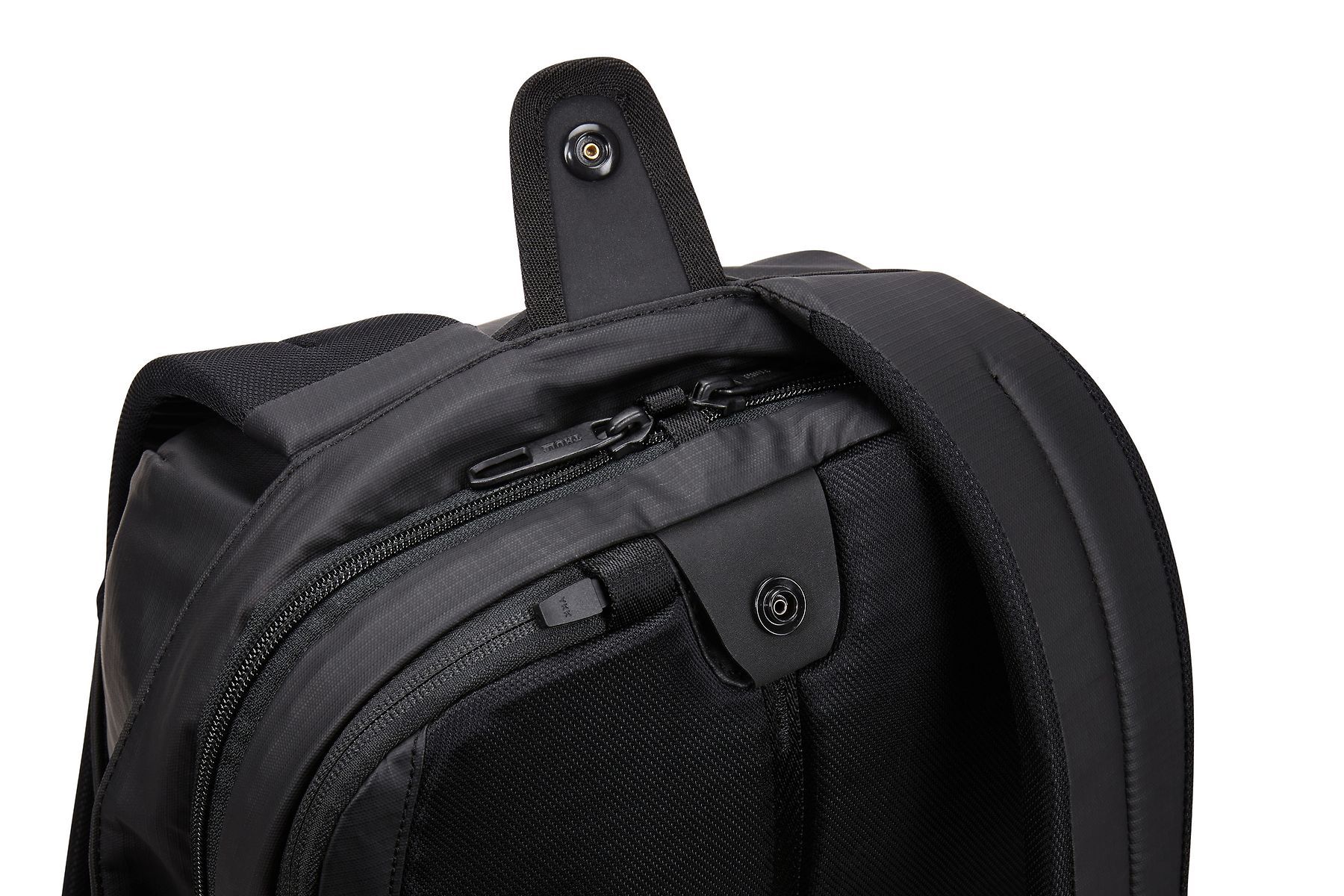 thule tact 21l 3
