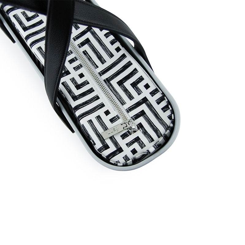 Fenn Original Collection – Blue – Pattern Inner – Sliver Zip – Black Flat Handle