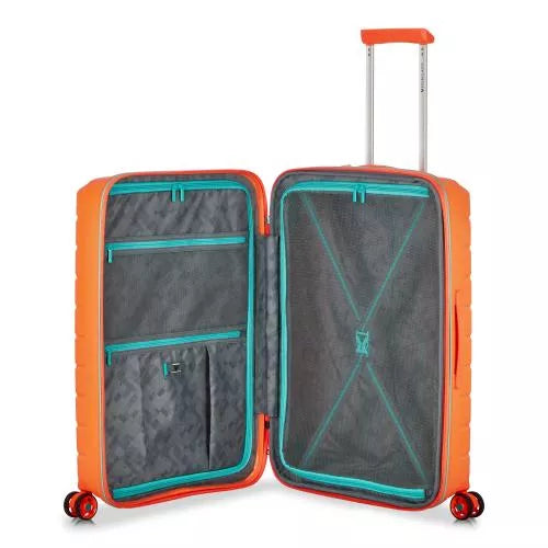Roncato B-FLYING Medium Expandable Spinner Luggage