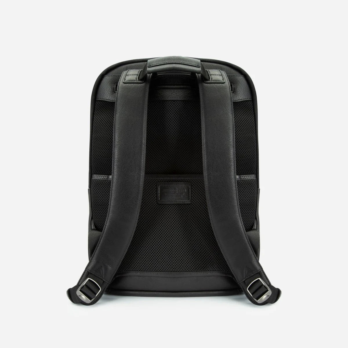 JEKYLL & HIDE CARGO POCKET BACKPACK