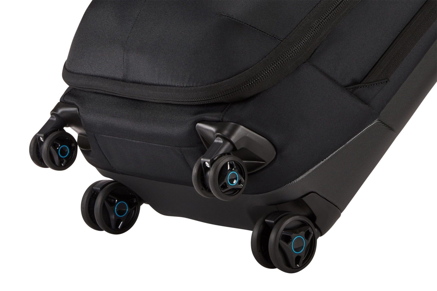 Thule Subterra Carry On Spinner