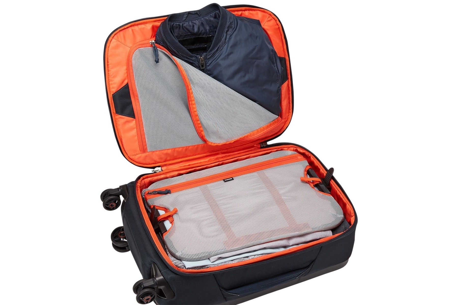 Thule Subterra Carry On Spinner