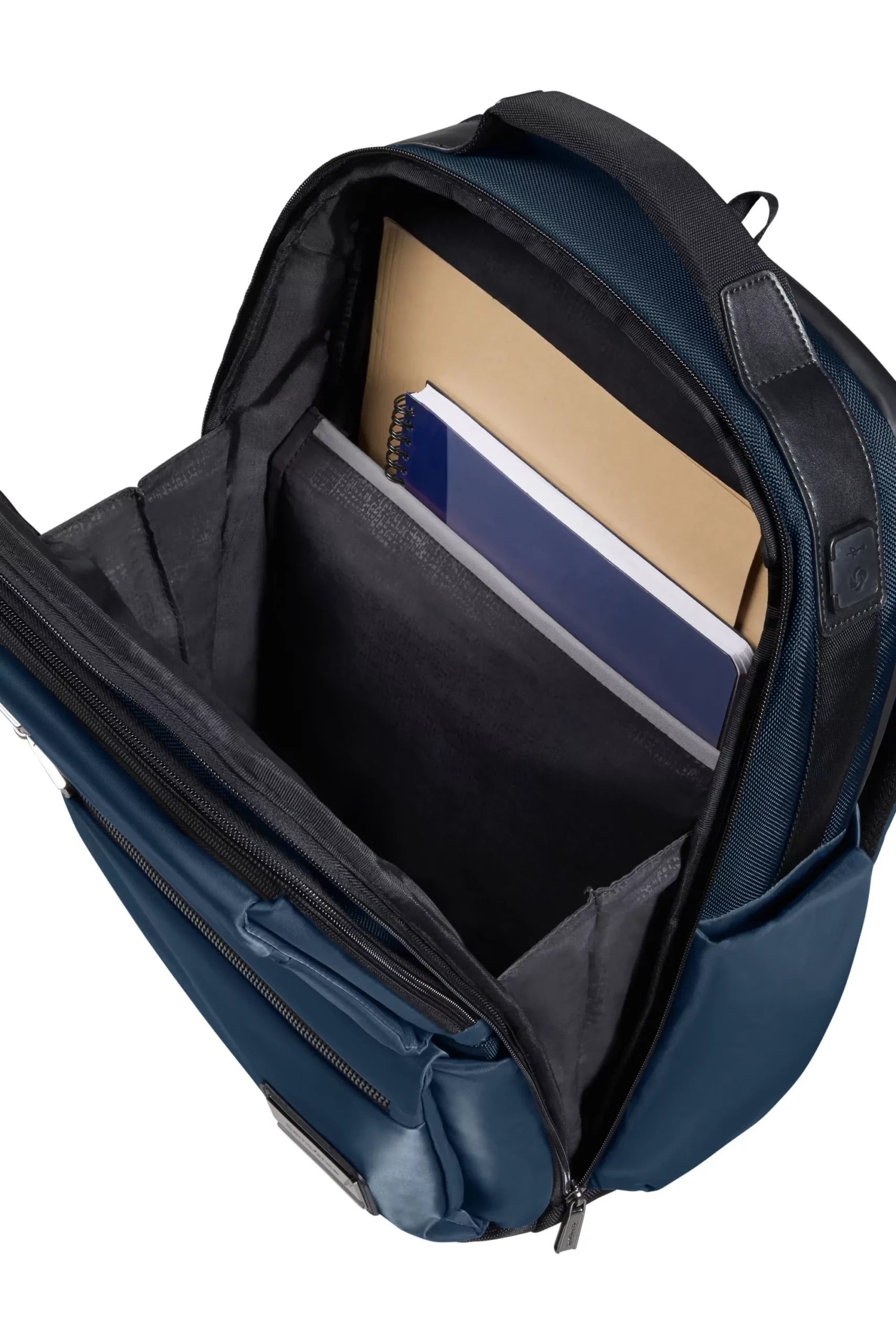 137207-1971-OPENROAD_2.0_LAPTOP_BACKPACK_INTERIOR_1-02cbee53-ba11-4b13-aa0e-ac8a00d4c461